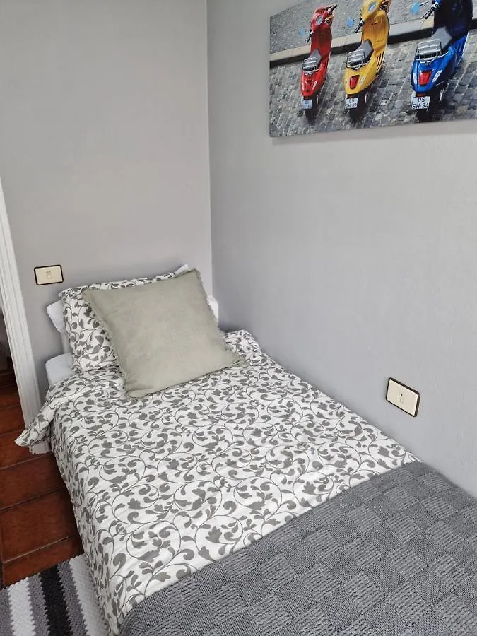 شقة Marody House Atico A غراناديا دي أبونا 0*,  إسبانيا
